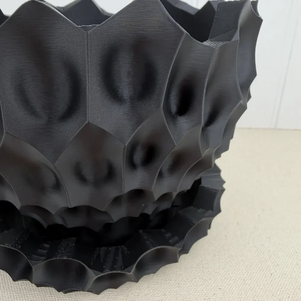 Bane Planter, Indoor Flower Pot, Tabletop Planter, Sculpted Geometric Pattern - Picture 6 of 11